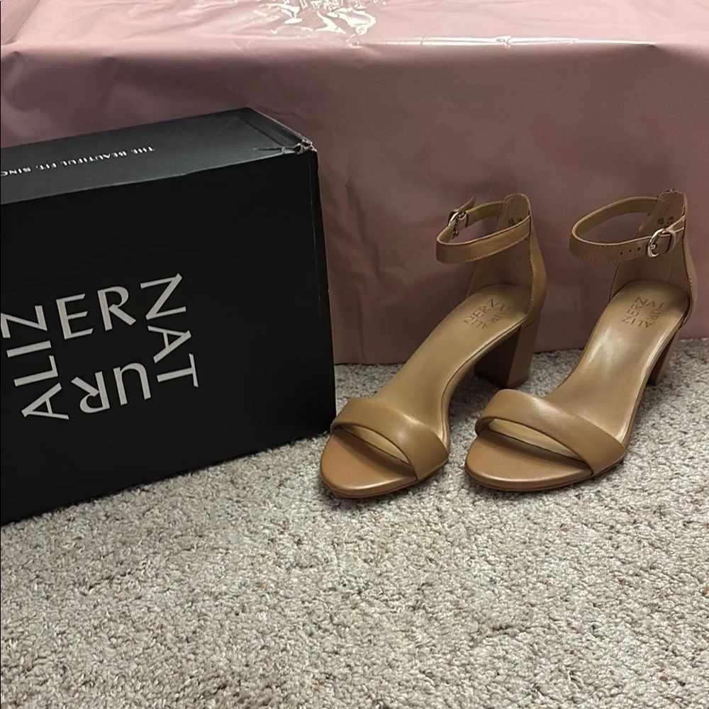 Naturalizer Women's Vera Frappe Ankle Strap Heels